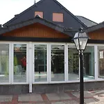 Geraeumige In Mit Grill- Garten Und Pool By Interhome Burhave