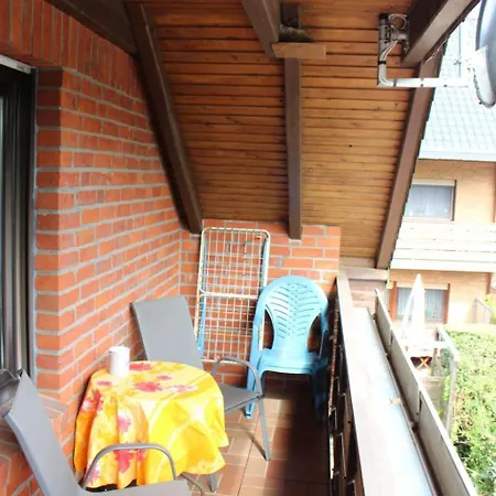 Geraeumige In Mit Grill- Garten Und Pool By Interhome * Бурхафе