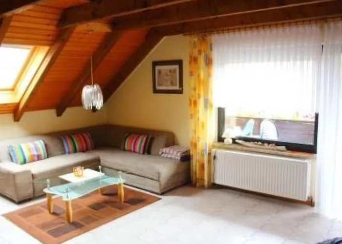 Geraeumige In Mit Grill- Garten Und Pool By Interhome *