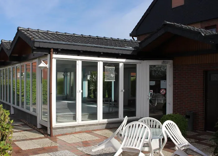 Apartman Geraeumige In Mit Grill- Garten Und Pool By Interhome