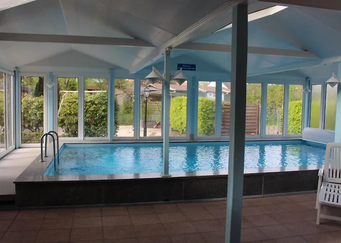 Apartman Geraeumige In Mit Grill- Garten Und Pool By Interhome Burhave